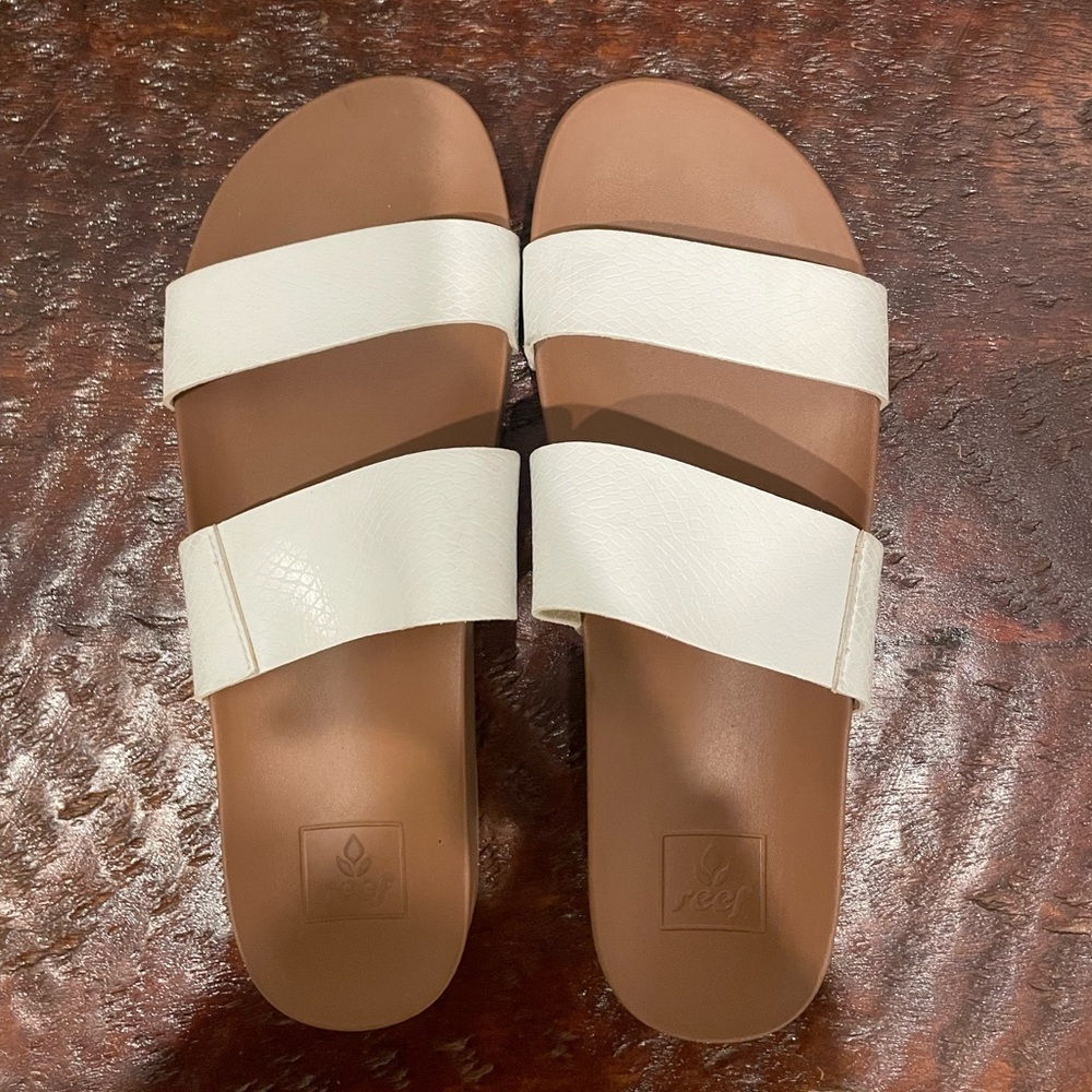 Reef slides